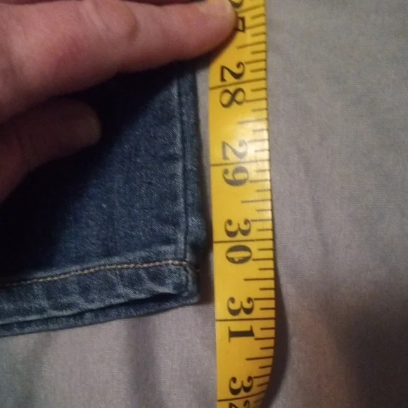 Sonoma Blue Skinny Jeans with Modern Fit And Embroidered Flowers - Picture 11 of 11